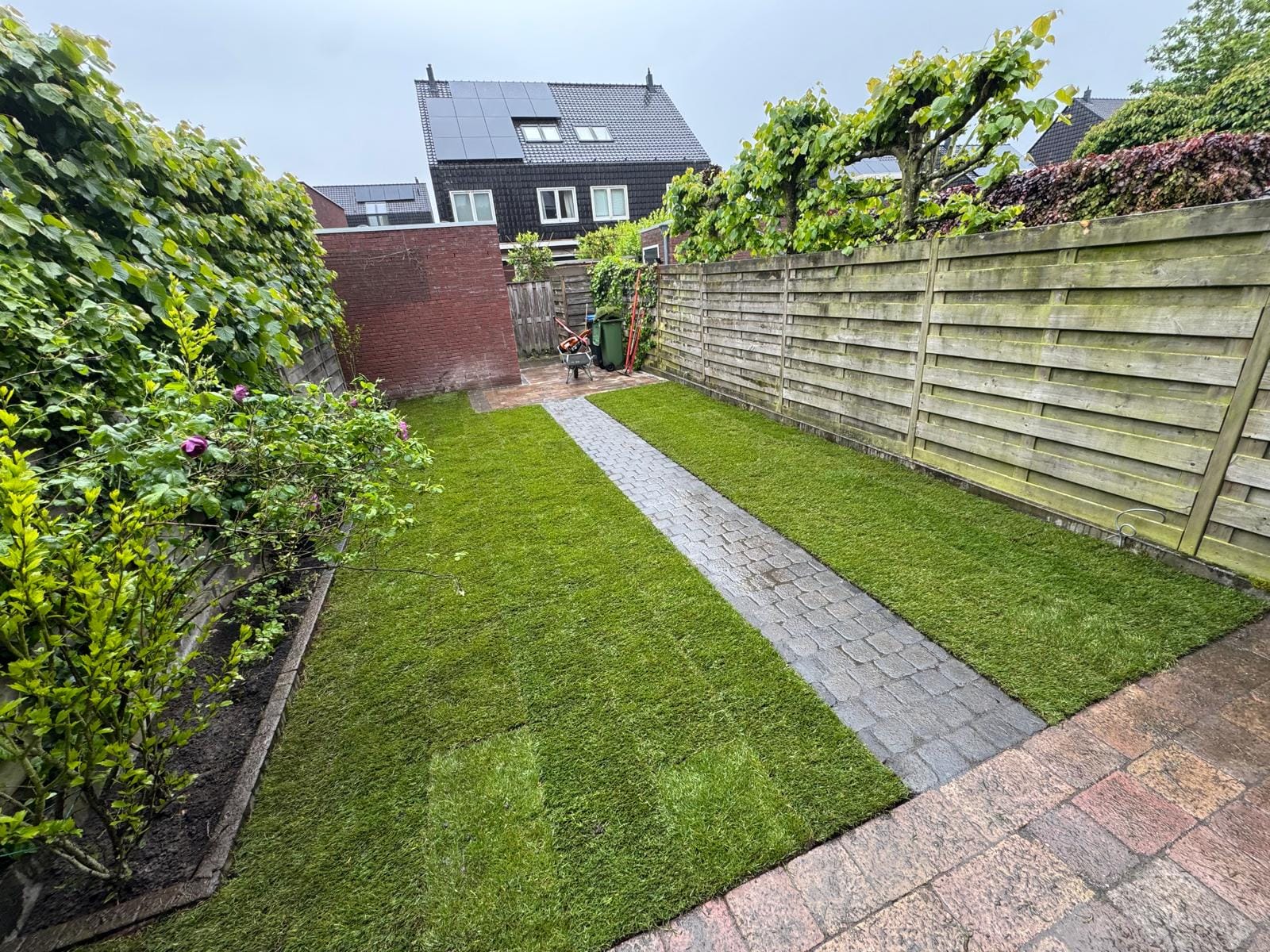 Steengoed 7 Visgraat bestrating laten aanleggen